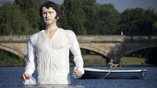 Mr Darcy sculpture