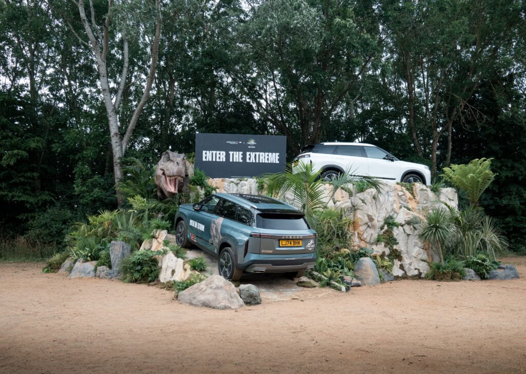 Jeacoo X Jurassic World Product Launch - Jurassic installation